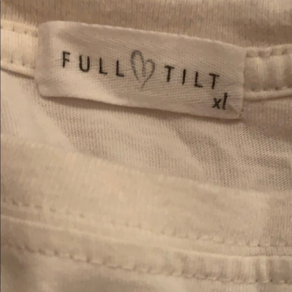 Butterly tee - Picture 3 of 3